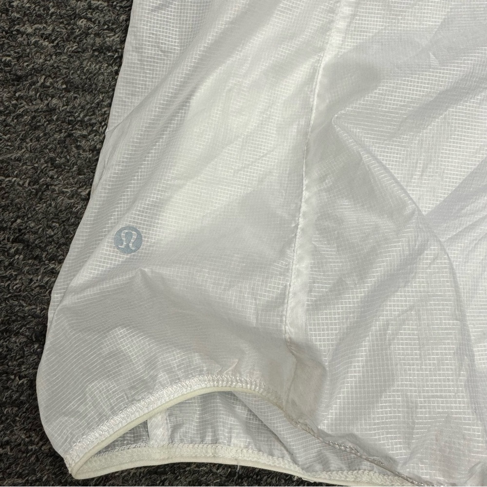 Lululemon Run With It Jacket White Size 4 - Picture 5 of 10